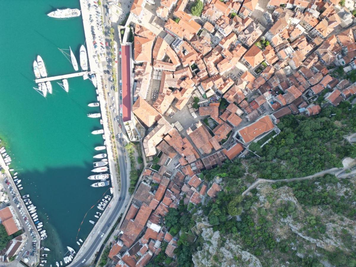 La Grande Apartments Kotor Buitenkant foto